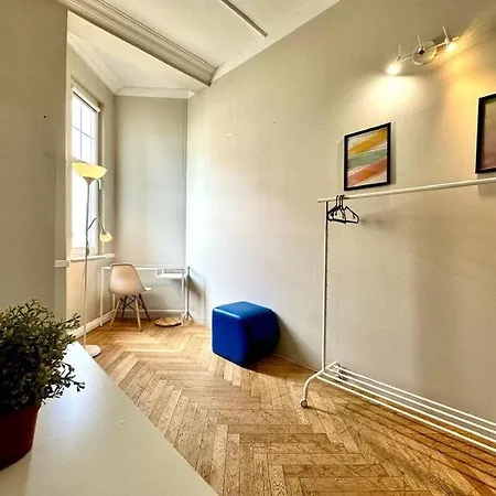 Apartment Pokoje 100 Metrow Do Monte Cassino *